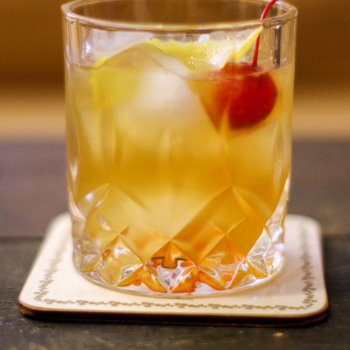 Cocktail Scotch Sour