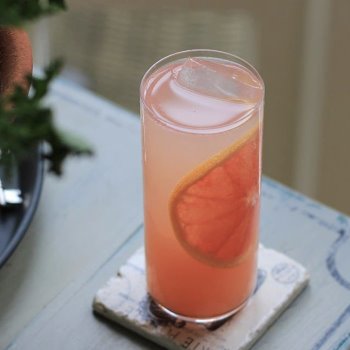 Cocktail Lazy Coconut Paloma